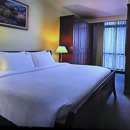 Luxy Service Suites At Times Square Kl